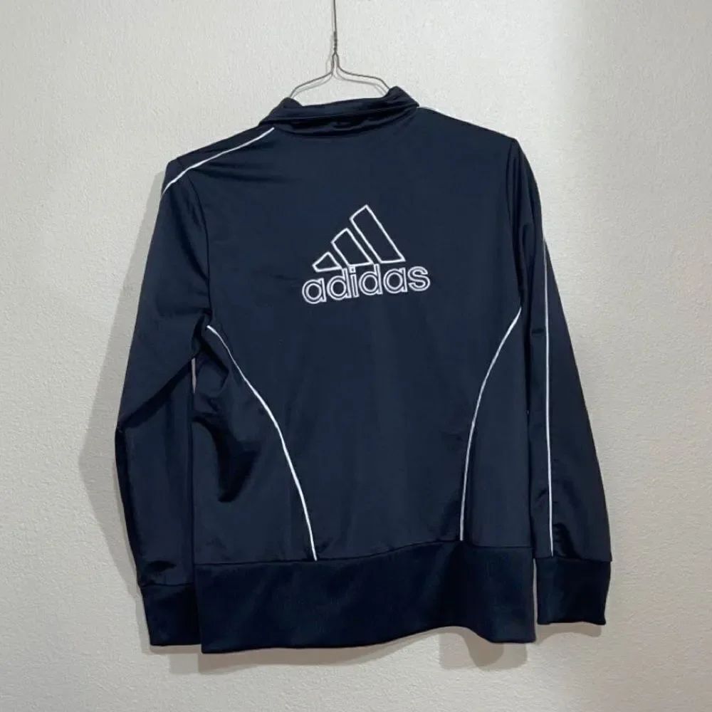 💜 Adidas  zip front jacket - Picture 6 of 9
